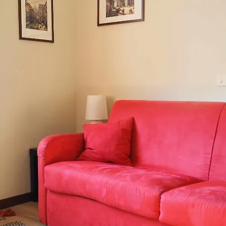 Апартаменты Mba24 Charming Close To Metro Fieracitylife *