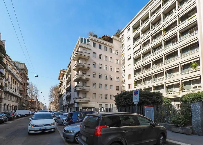 Mba24. Charming Close To Metro Fieracitylife Apartmán *